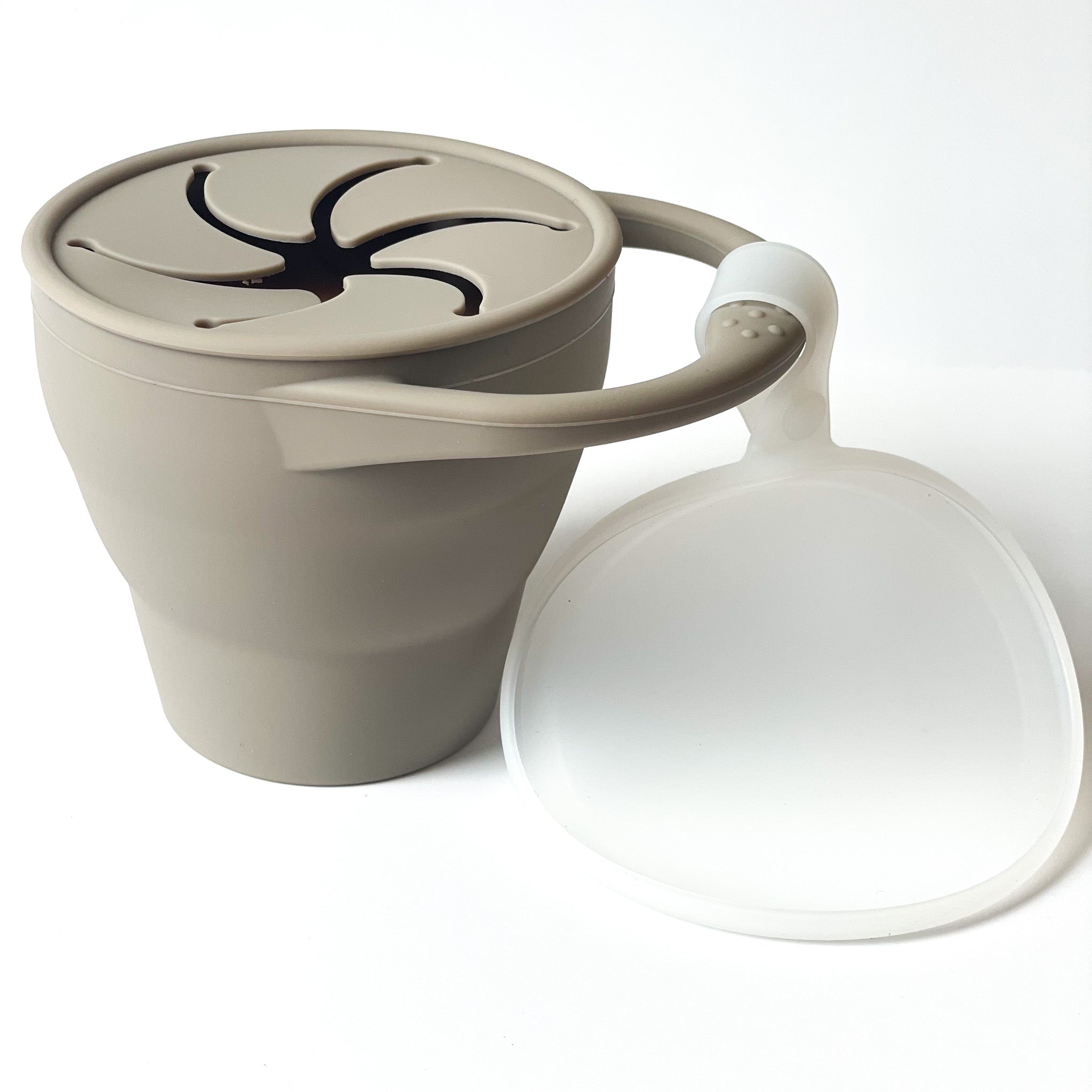 Collapsible Snack Cup with Button Lid (Fog)